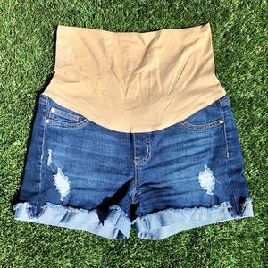 Celebrity Pink Maternity Jean Shorts Medium